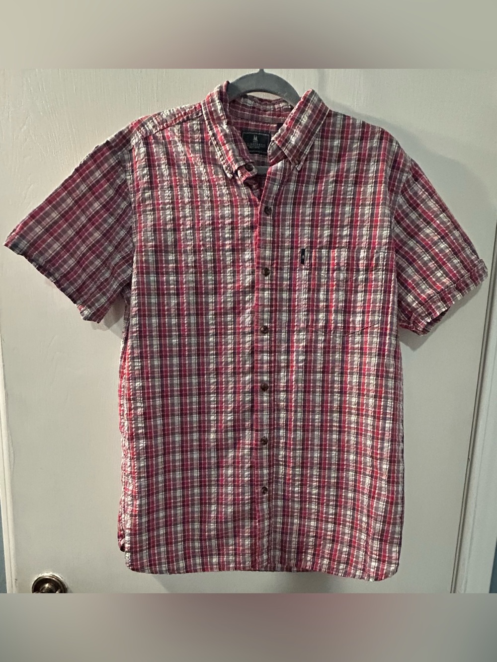 G.H. Bass & Co. Men’s Short-Sleeve Red Plaid Button-Down Shirt Size M